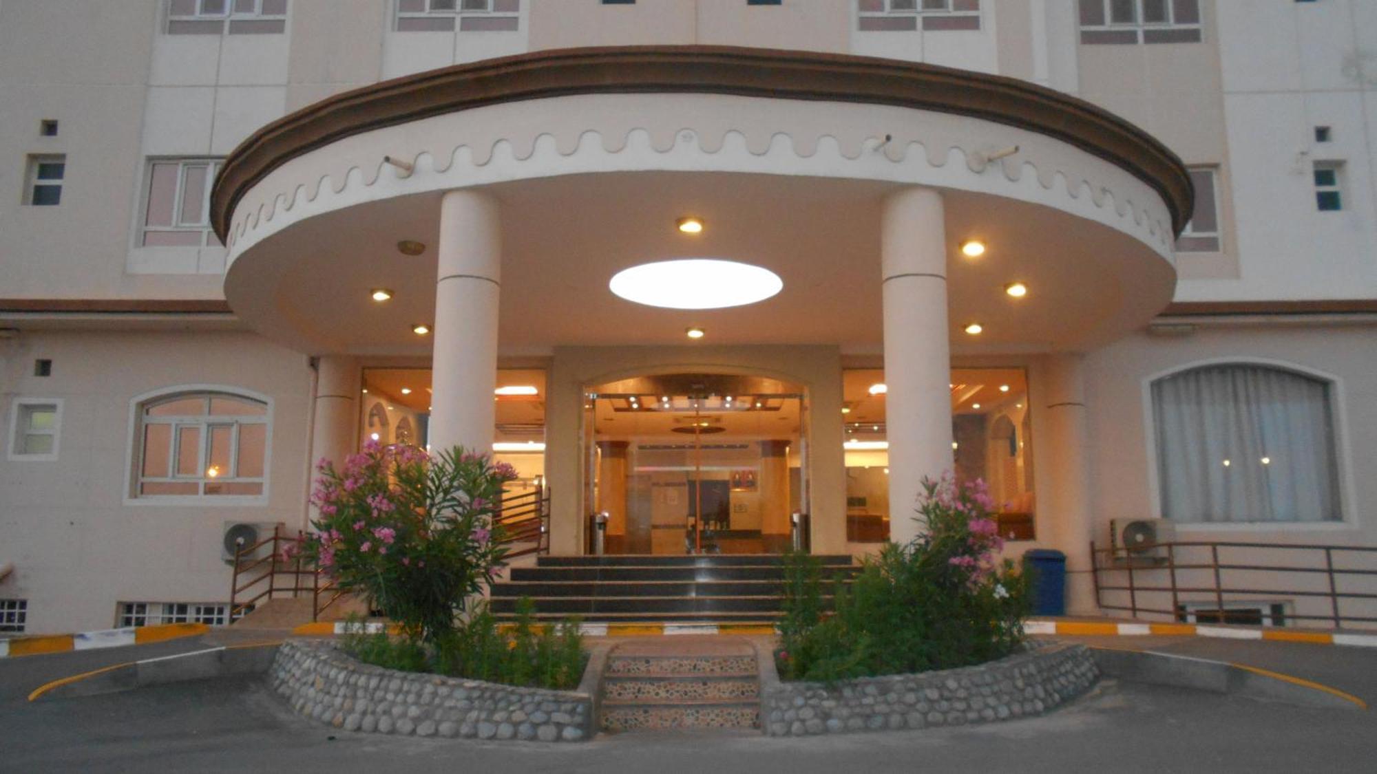 Nizwa Hotel Apartments Exteriér fotografie