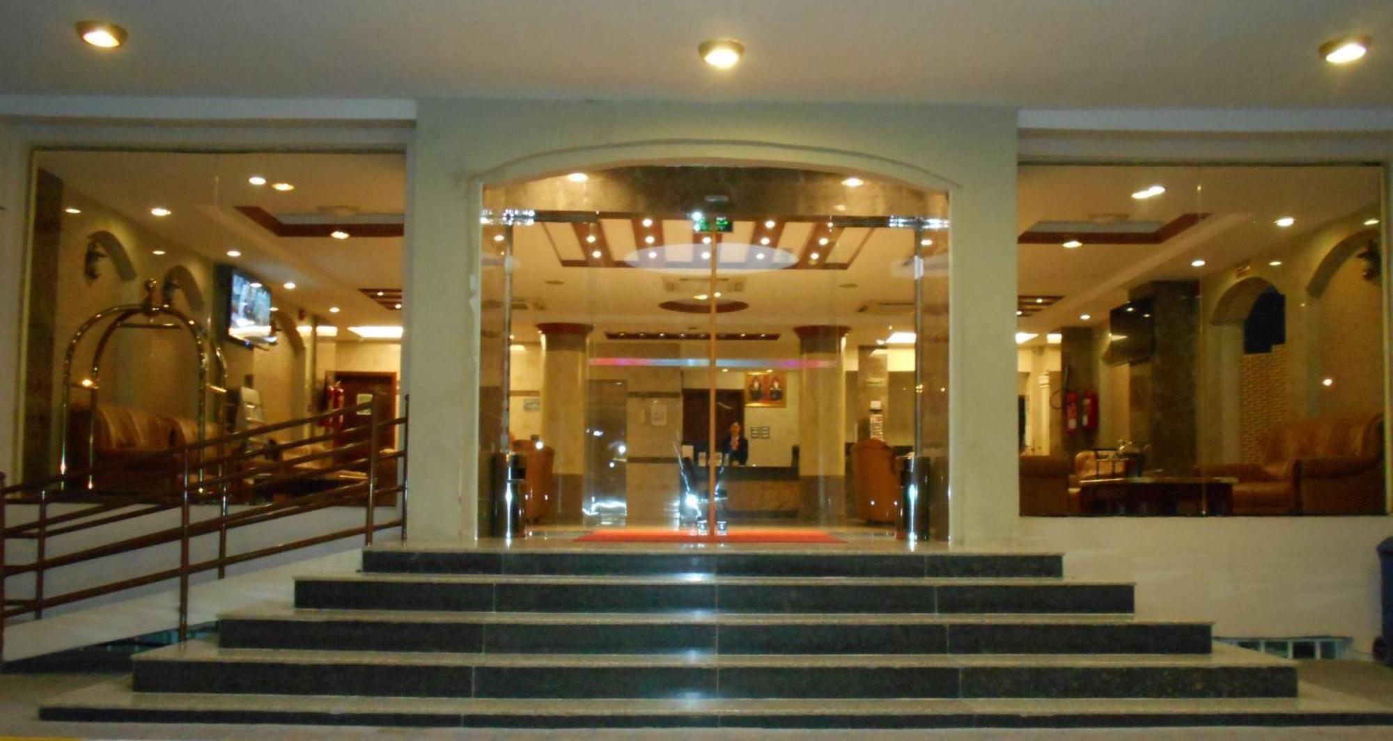 Nizwa Hotel Apartments Exteriér fotografie